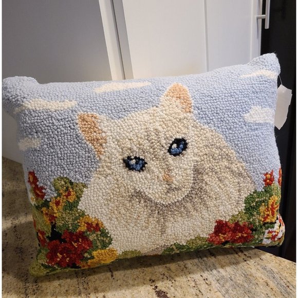 Peking Handicraft Pillow 14x18